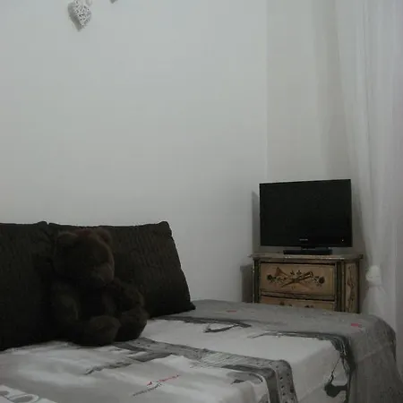 شقة White ميلان