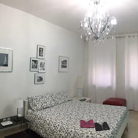 Apartment White